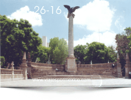 Monumento a la aguila de la libertad en la plaza del centro de Aguascalientes, Ags. México
